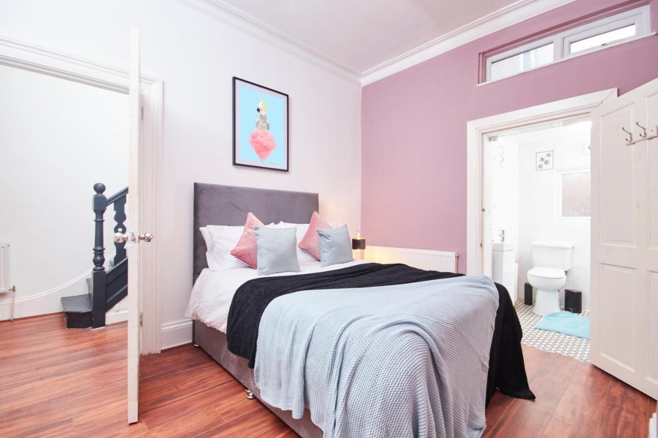 5 Bed House In Leamington Spa Perfect For Contractors With 7 Beds By Purestay - 14 Night Min! エクステリア 写真